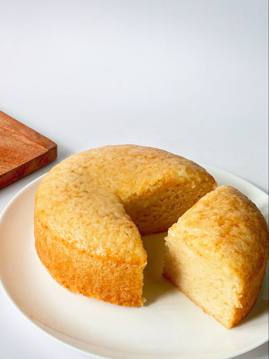 Simple Eggless Vanilla Sponge Cake