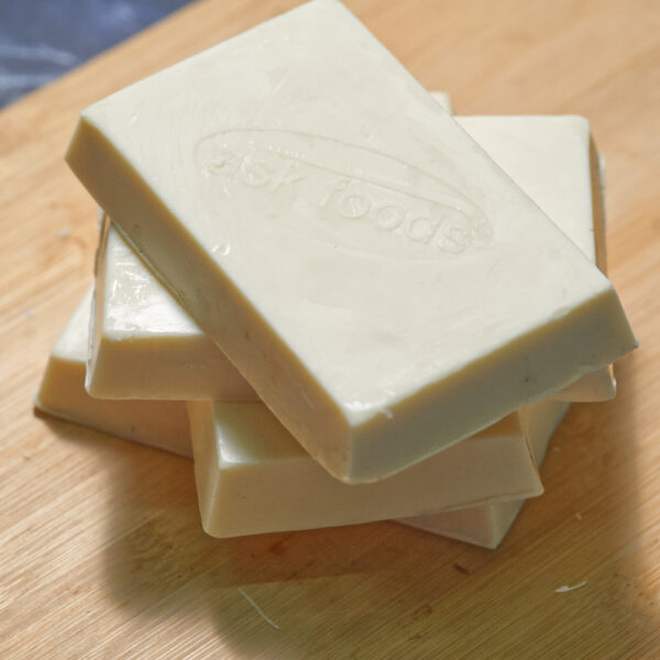 ASK_Foods_White_Choclate_Baking_Closeup